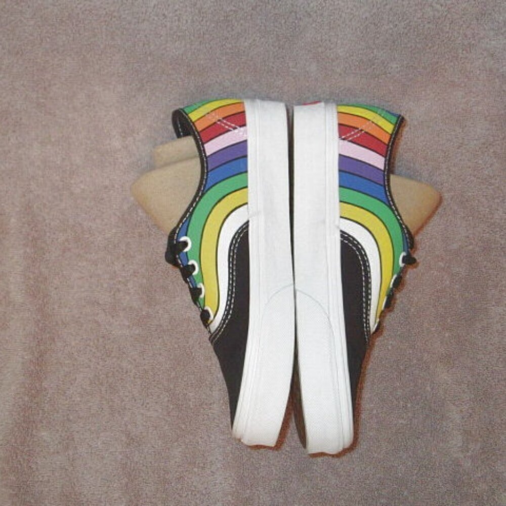 Vans Refract Rainbow Sneakers Size 6.5 Pride Lace Up Colorful Skater Shoe NEW - Picture 7 of 10